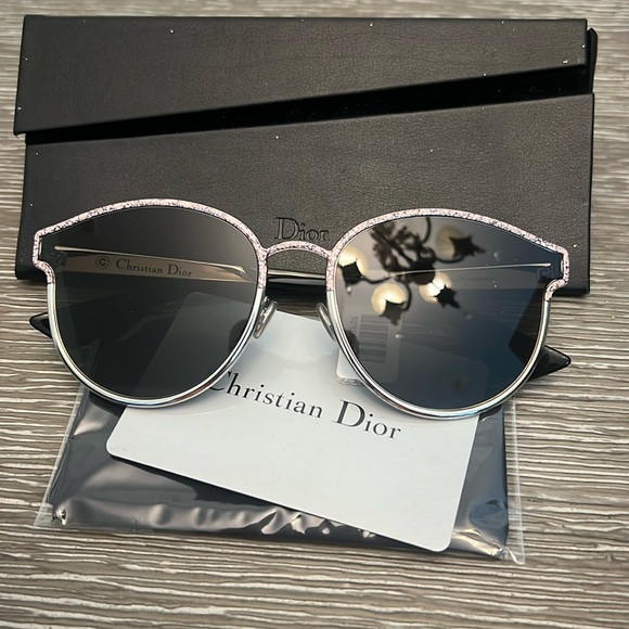 CHRISTIAN DIOR SYMMETRIC PINK MARBLE EFFECT SUNGLASSES - Picture 2 of 9